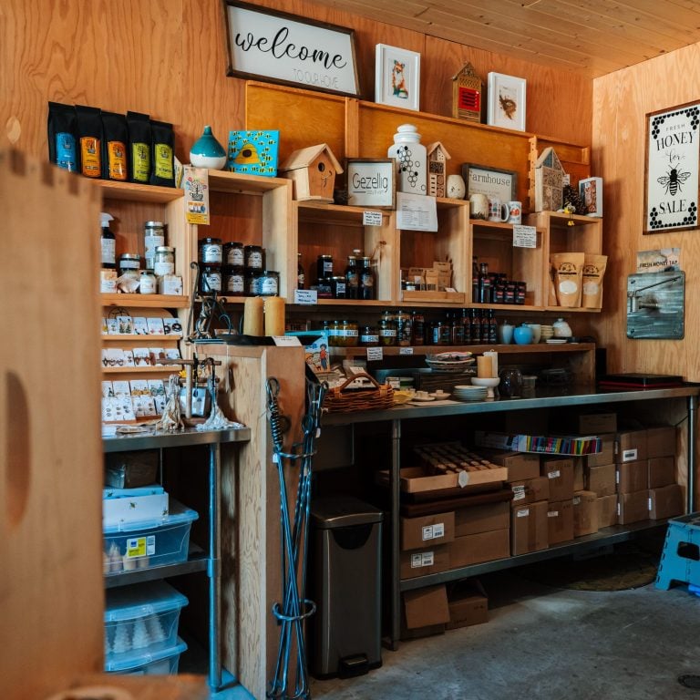 Gull Lake Honey Company
