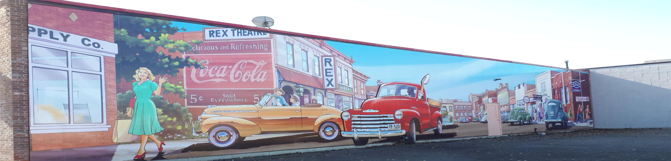 Lacombe Mural Tour