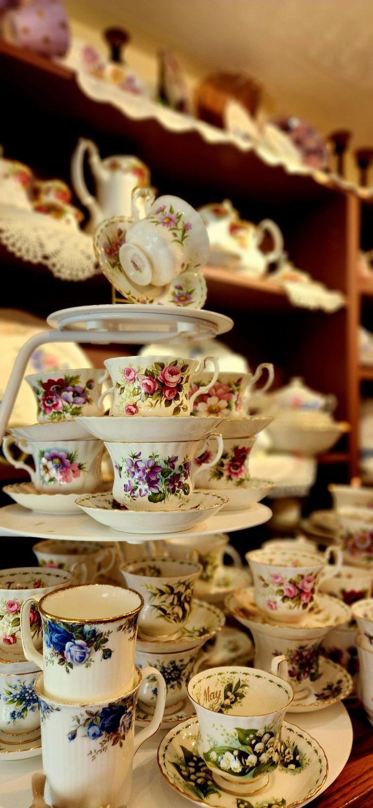 And Everything Nice Antiques & Collectables
